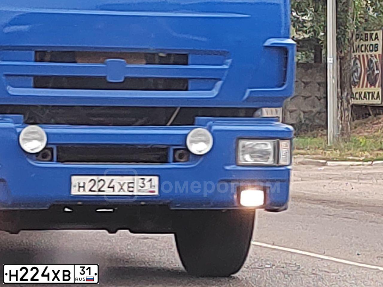 Фото автомобиля HYUNDAI SANTA FE, 2008 — госномер В683СА57. Цвет: ЧЕРНЫЙ