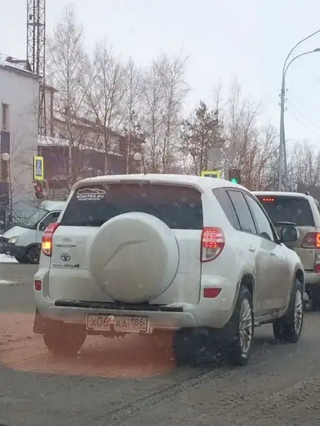 Фото автомобиля KIA SORENTO, 2011 — госномер Р582МУ68. Цвет: СЕРЫЙ