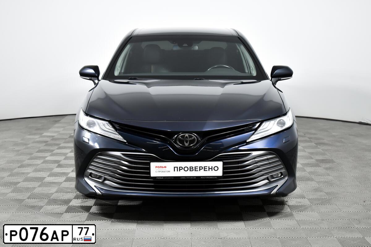 Фото автомобиля TOYOTA CAMRY, 2019 — госномер В656ОА09. Цвет: ЧЕРНЫЙ МЕТАЛЛИК