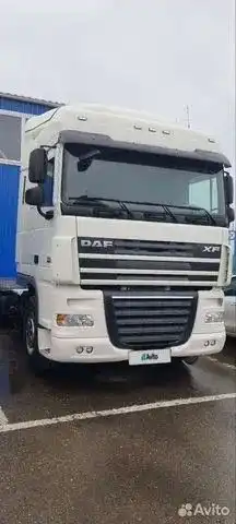 Фото автомобиля DAF XF 105 FT /4X2/, 2017 — госномер В628НВ797. Цвет: Белый