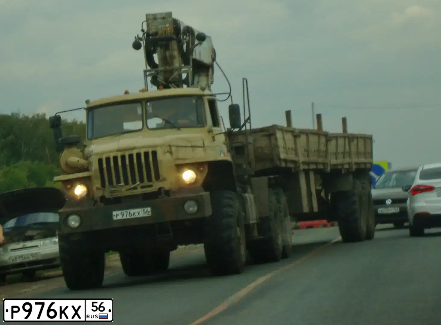 Фото автомобиля URAL L 4320 6X6, 2004 — госномер А697ХТ174. Цвет: ГОЛУБОЙ